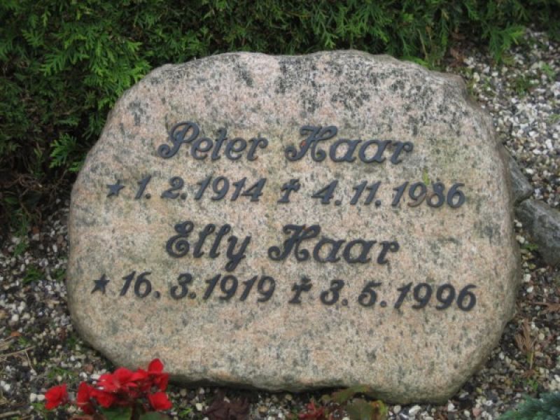 Elly Haar.jpg